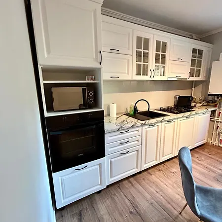 Grand Central Apartment